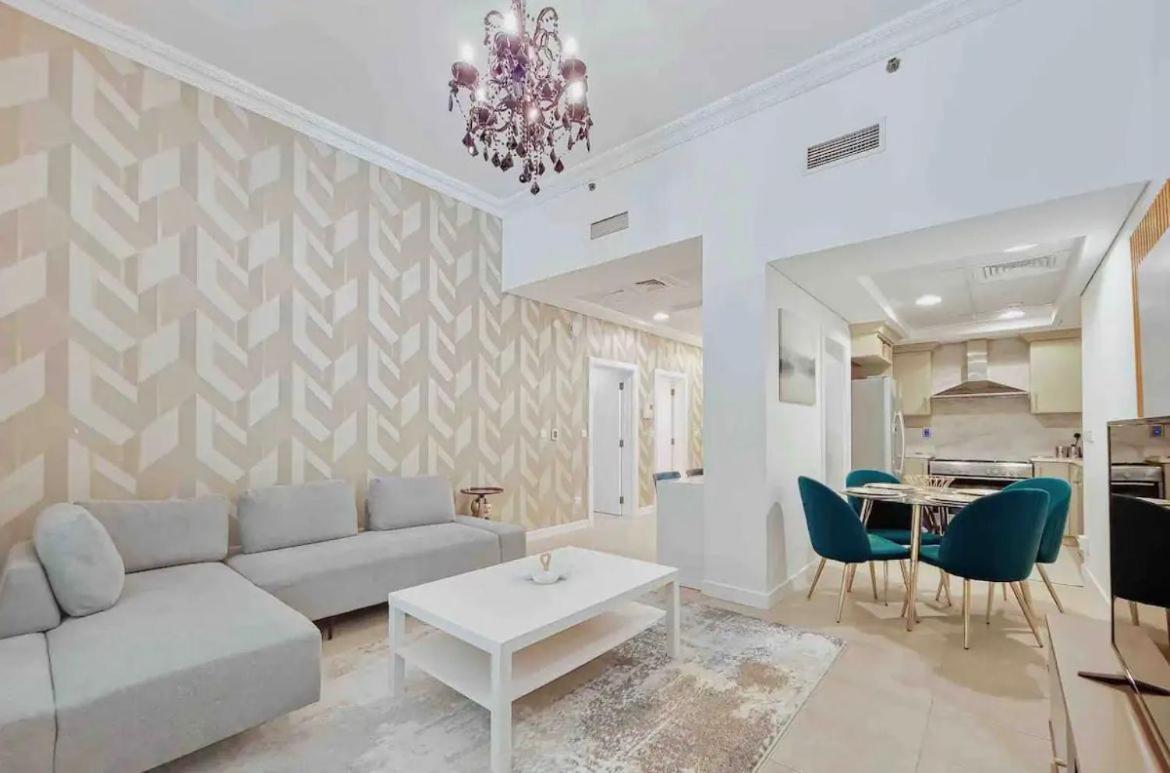 Apartment 1-bedroom In Palm Jumeirah W/ Amazing Water View Dubai