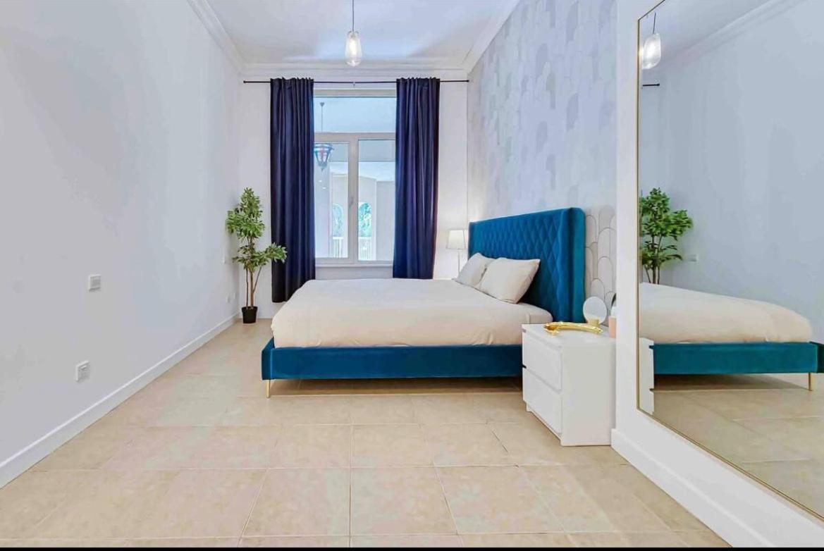 1-bedroom In Palm Jumeirah W/ Amazing Water View Dubai